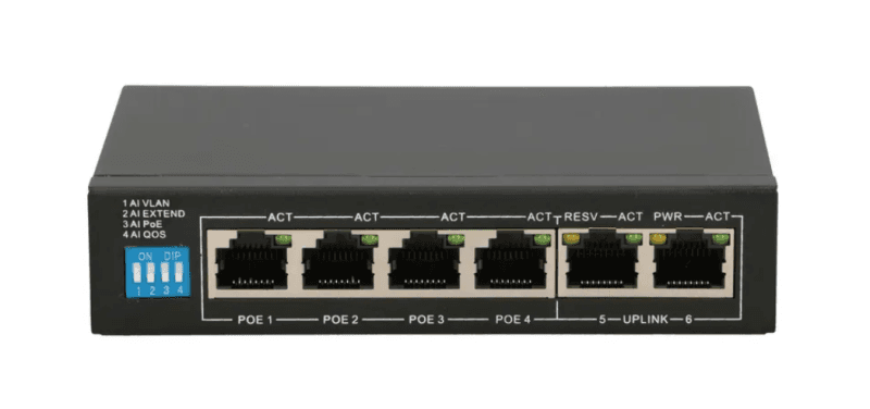 Extralink EUROS V2  PoE Switch  4x 100Mb/s PoE/PoE+