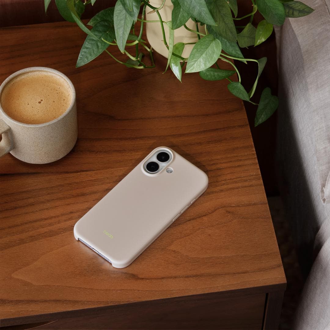 Beats iPhone 17 Case with MagSafe and Camera Control - - 2