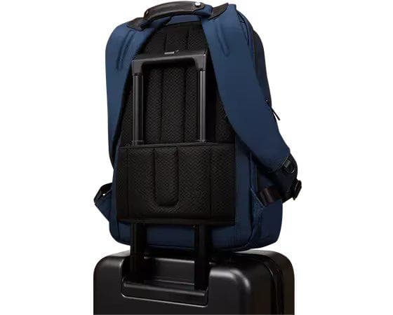 Lenovo ThinkPad Executive 16" Backpack, 22L capacity, 36.2 x 25.3 - 8