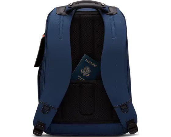 Lenovo ThinkPad Executive 16" Backpack, 22L capacity, 36.2 x 25.3 - 6