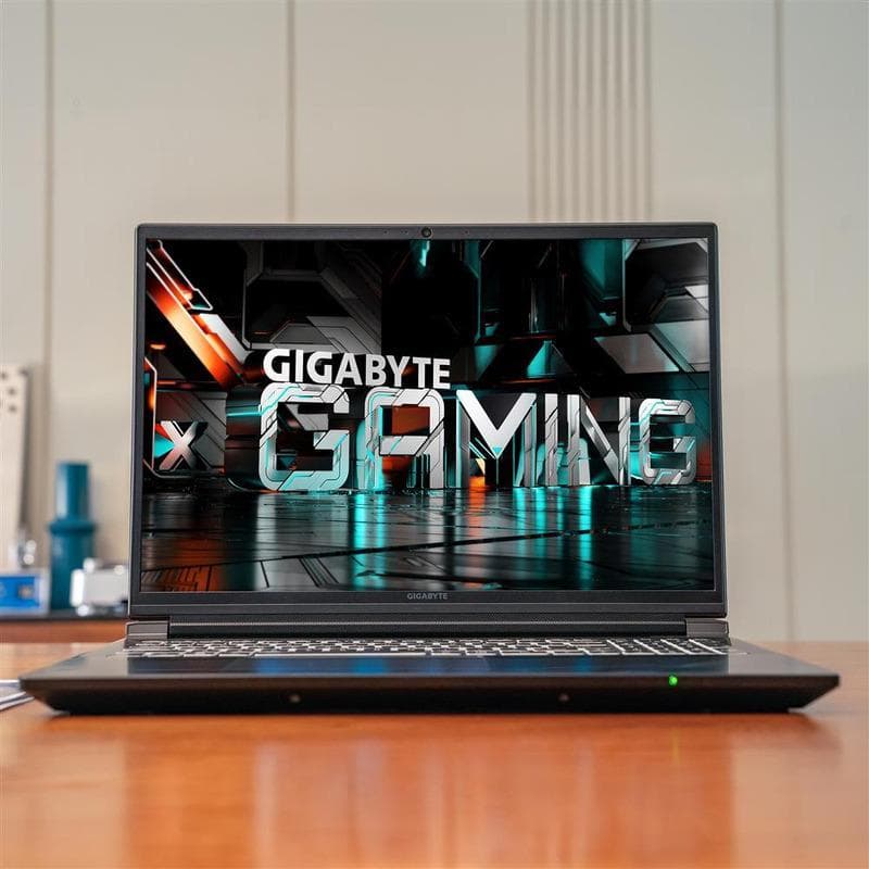 Laptop Gaming Gigabyte G6X 9MG, cu procesor Intel Core i7-13650HX, - 9