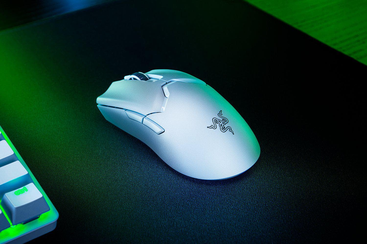 Mouse Razer Viper V2 Pro, Razer HyperSpeed Wireless, cu fir