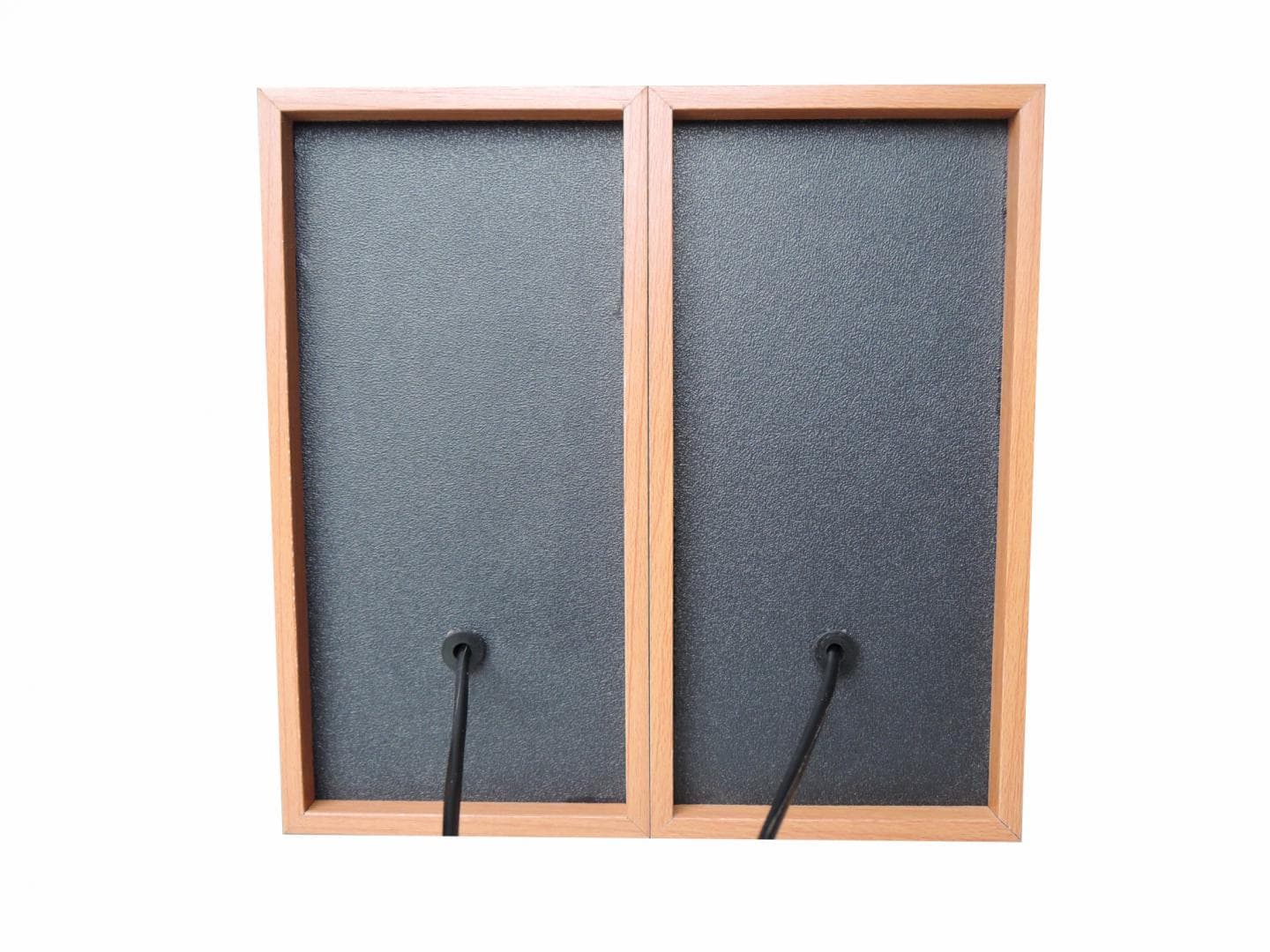 Boxa Serioux, 2.0 SoundBoost 2000C, 6W, frecvența raspuns: 100Hz- 18KHZ,raport - 5